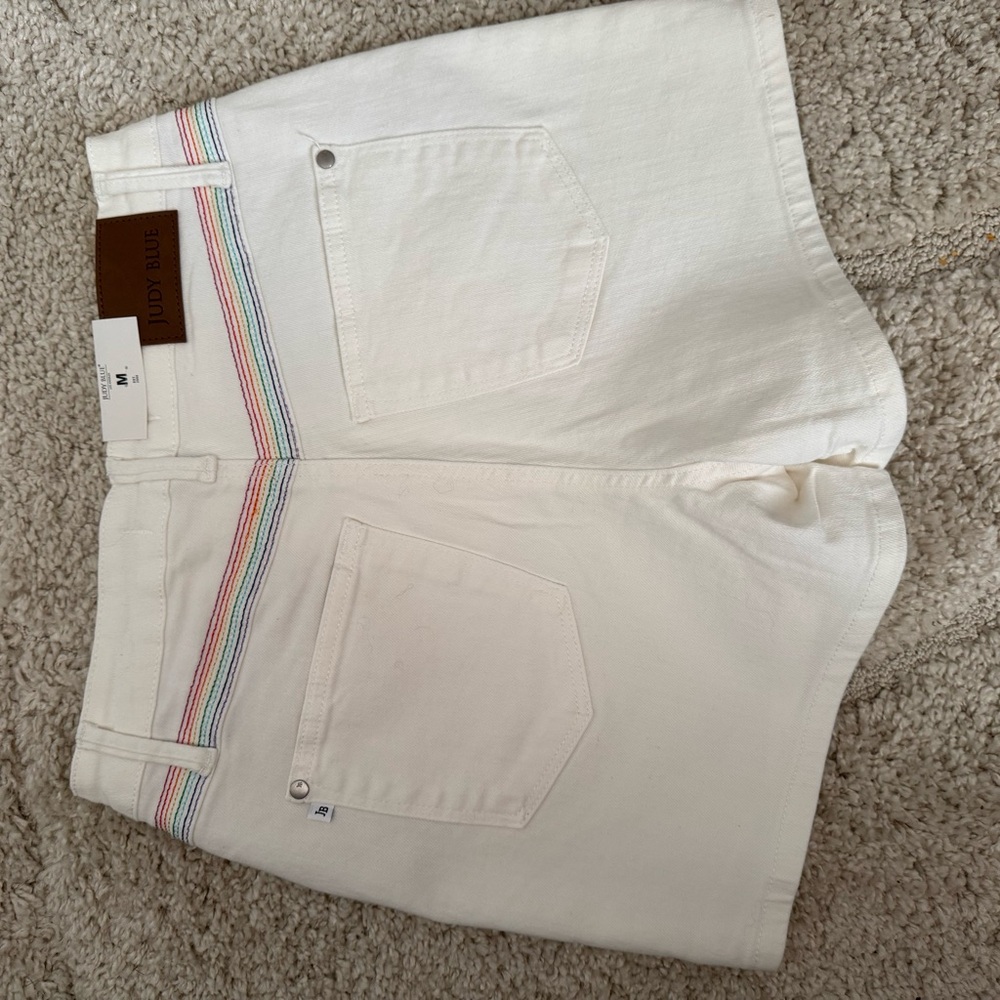 White Shorts with Rainbow Stripe Detail